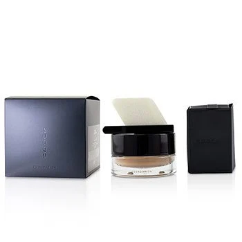 The Suqqu Foundation bottle displayed elegantly